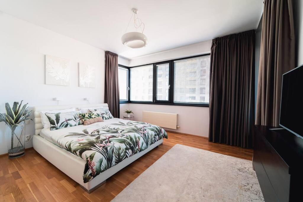 Prague Marina River View Apartment Close To City Centre Free Parking 外观 照片